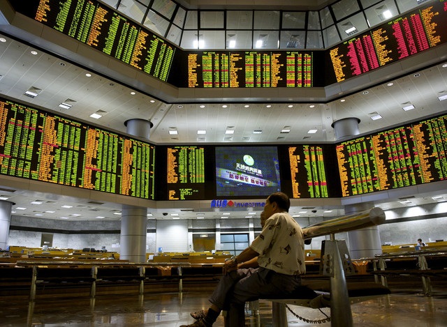 Foreign investors still net sellers on local bourse
