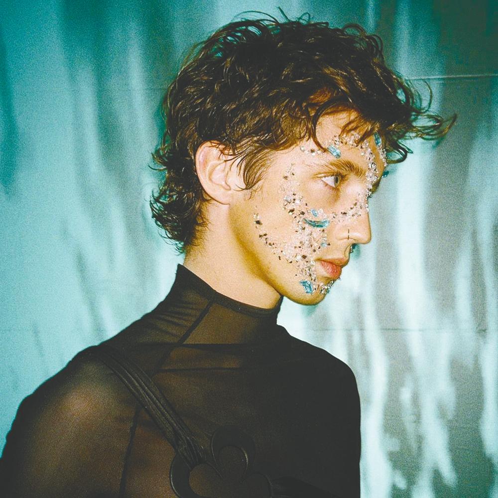 Interview with Troye Sivan: Celebrating love and growing up