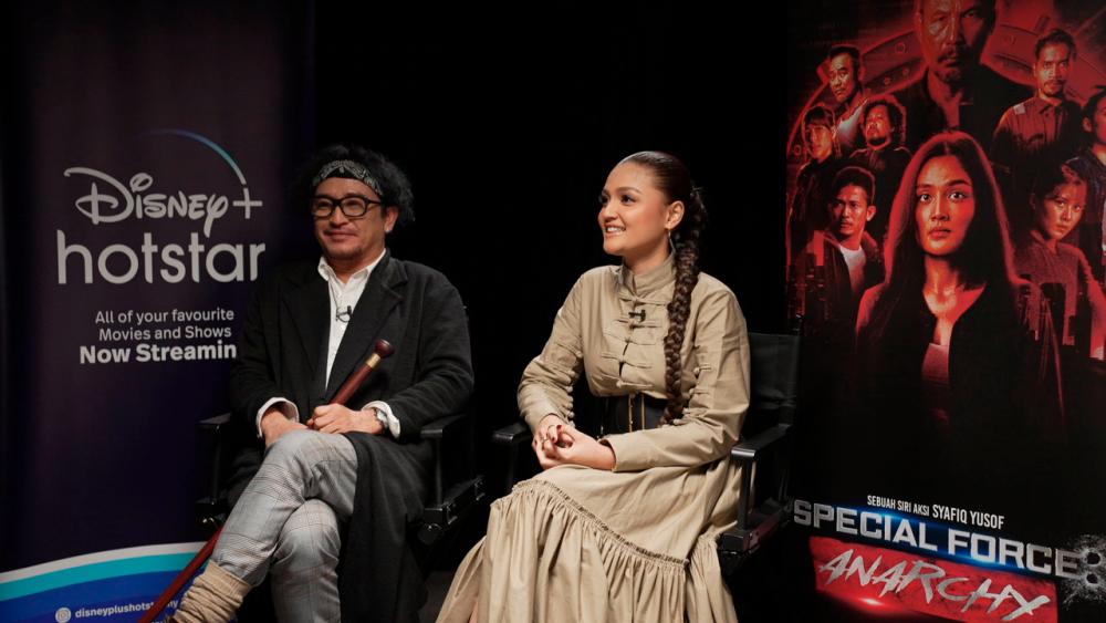 In an exclusive interview with theSun, Puteri Aishah and Hasnul Rahmat discuss their roles in the series as father and daughter, and also as police officers. – Archetype