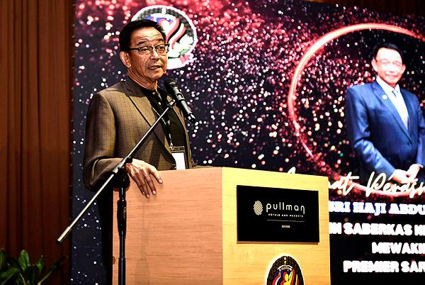 Datuk Seri Abdul Karim Rahman Hamzah–Bernamapix