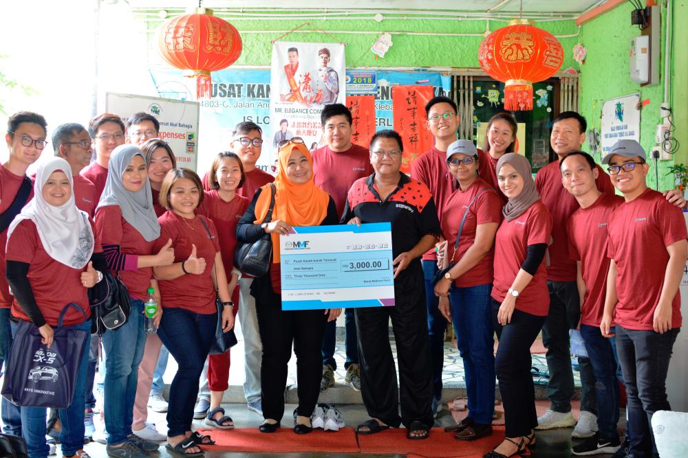 $!7th Mazda Charity Golf Tournament raised RM447,550