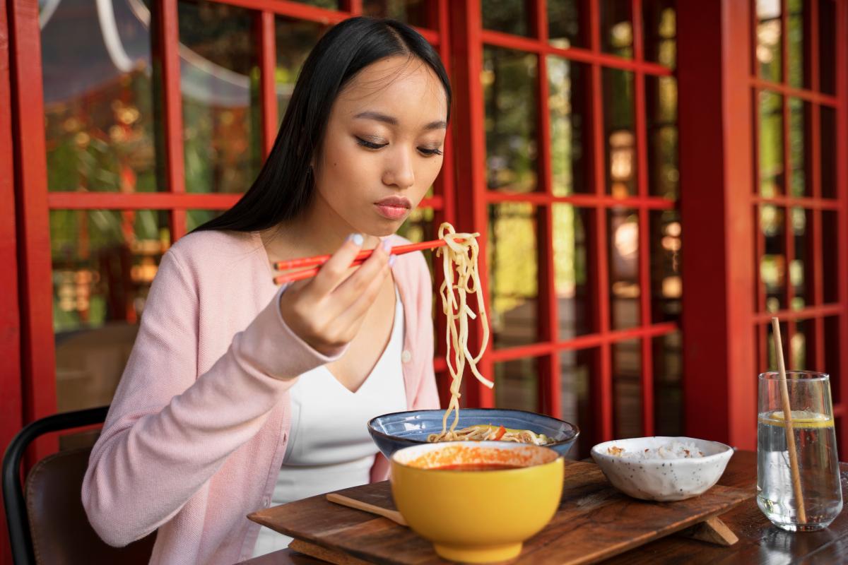 Spicy food can be part of a healthy diet, and most people can eat it regularly without any issues. – ALL PICS FROM FREEPIK $!Spicy food can be part of a healthy diet, and most people can eat it regularly without any issues. – ALL PICS FROM FREEPIK