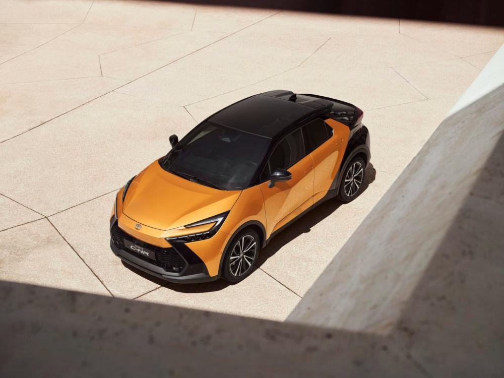 All-New Toyota C-HR Makes Its Global Debut $!All-New Toyota C-HR Makes Its Global Debut