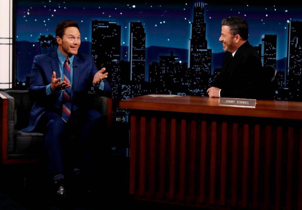 Chris Pratt telling his story to host Jimmy Kimmel. – Jummy Kimmel Live