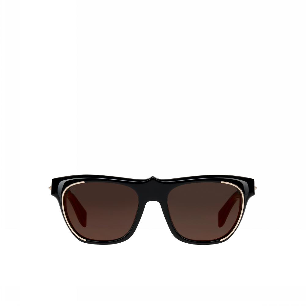 The Christian Louboutin Eyewear collection offers a fresh take on elegance. $!The Christian Louboutin Eyewear collection offers a fresh take on elegance.