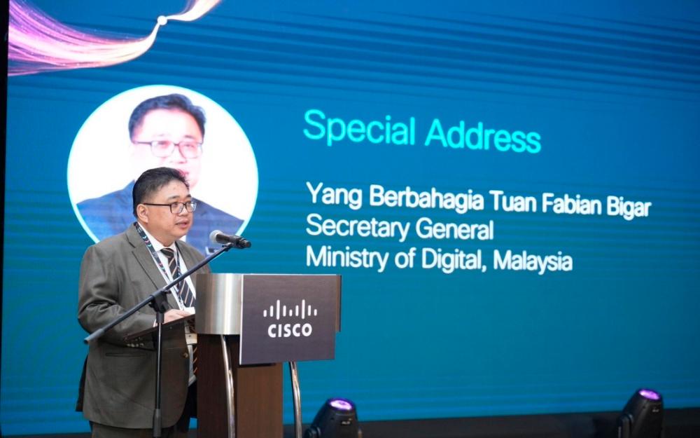 Bigar speaking at the inaugural Cisco Malaysia AI Day today. – Ciscopic