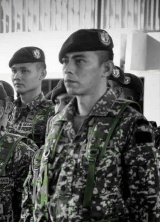 Major Mohd Zahir Amaya (right), 36, died today at 9.20am.