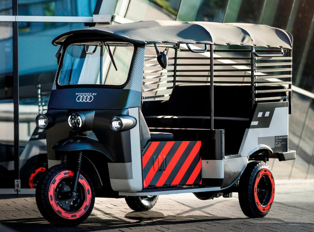Electric tuk-tuks to the rescue