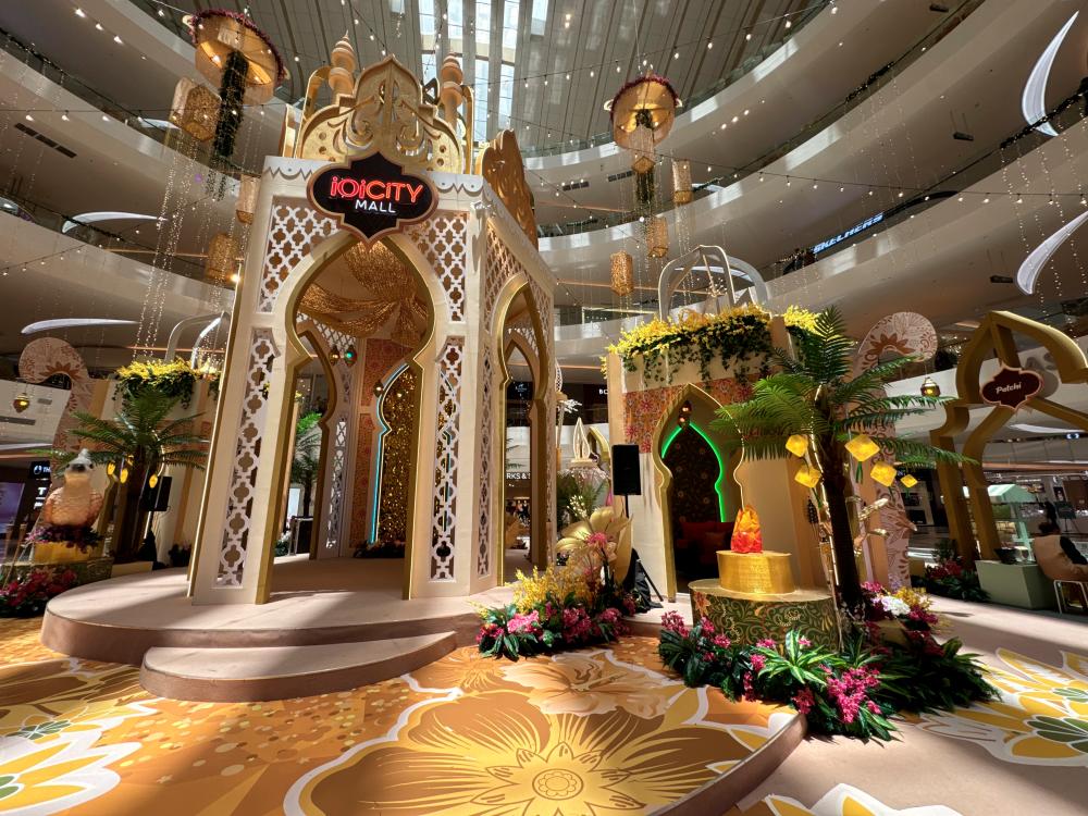 $!Experience a majestic Raya at IOI City Mall.