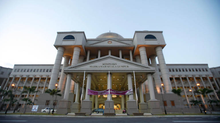 Two key elements not proven to charge Najib under Section 403 of Penal Code: Dzulkifli