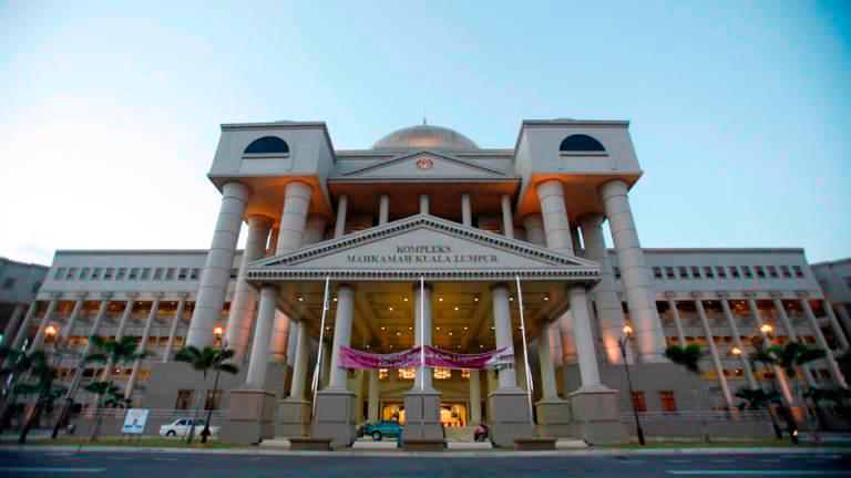 Roz Mawar recuses herself from hearing SRC’s suit against Umno