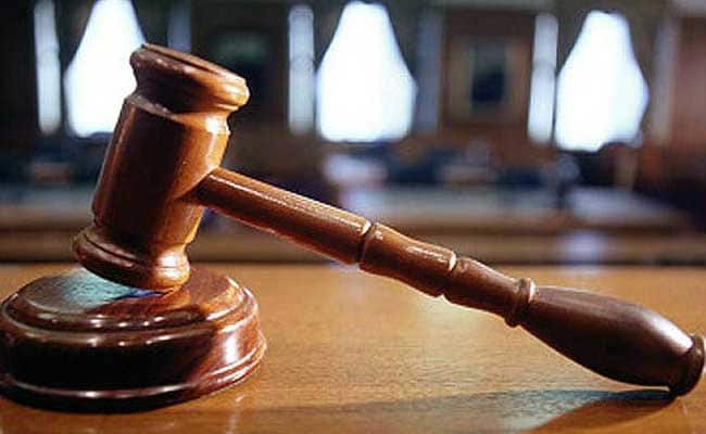 Sales executive claims trial to soliciting bribe for fake diploma