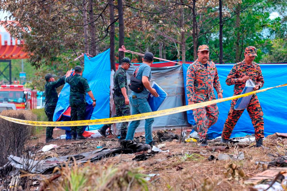 FOTOBERNAMA.