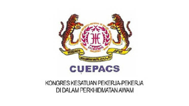 Cuepacs donates RM20,000 to Covid-19 fund