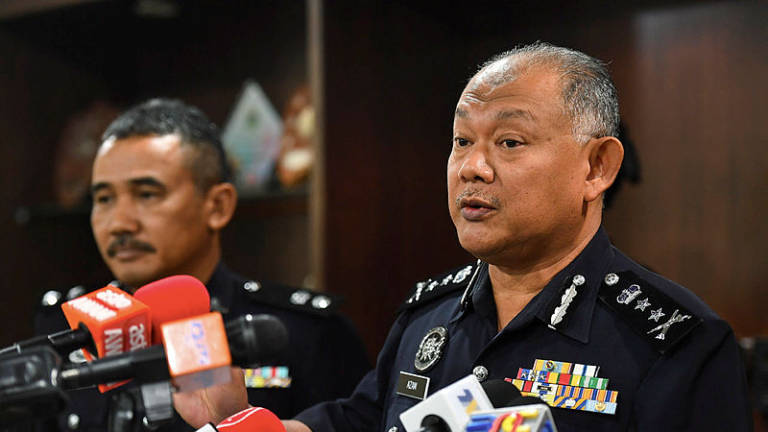 Selangor police chief Datuk Noor Azam Jamaludin (R). - Bernama