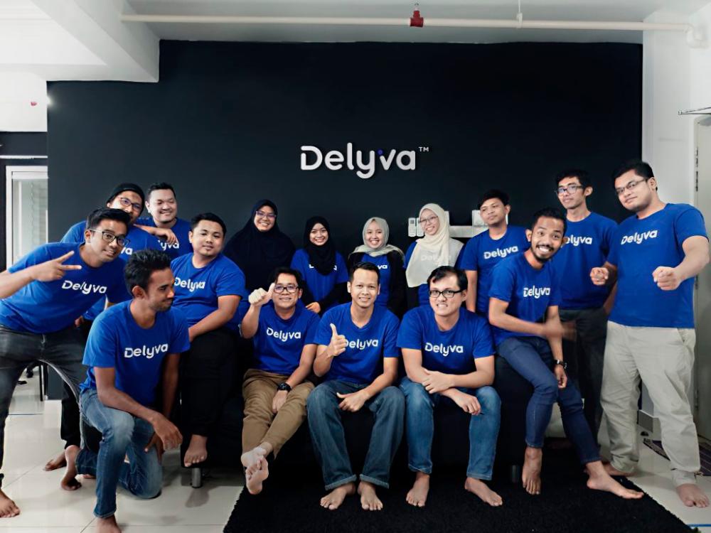 Pix taken from DelyvaNow official page