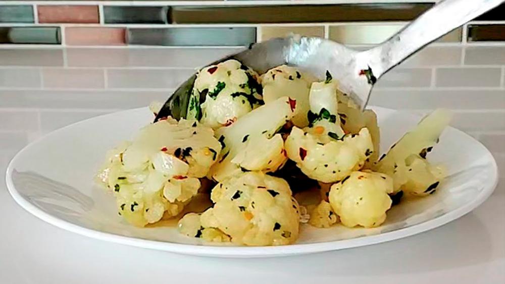 $!Boiled cauliflower with garlic butter is simple comfort food. – PIC FROM YOUTUBE @DISH AND DEVOUR