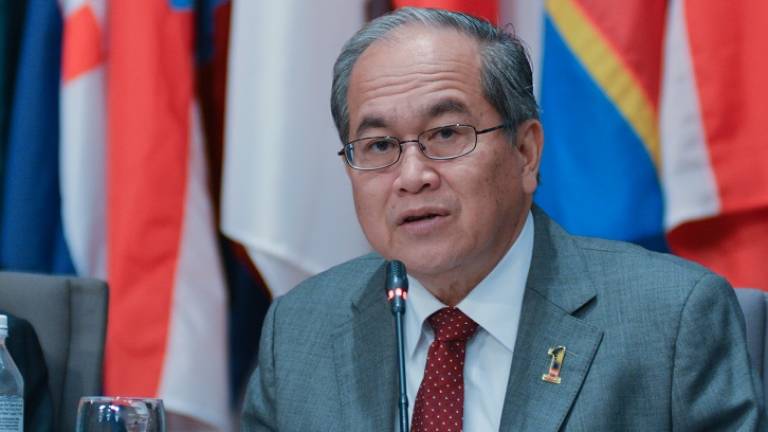 Sarawak will allow barbers, hair salons to reopen from June 8