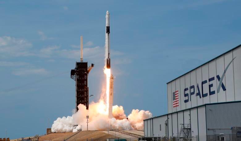 SpaceX craft departs ISS for Earth