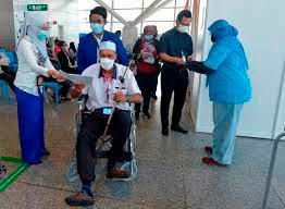 Senior citizens, PwDs can walk-in to any public PPV in Melaka for vaccination