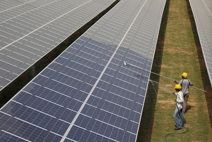 Jaks Resources plans to buy solar power project in Vietnam