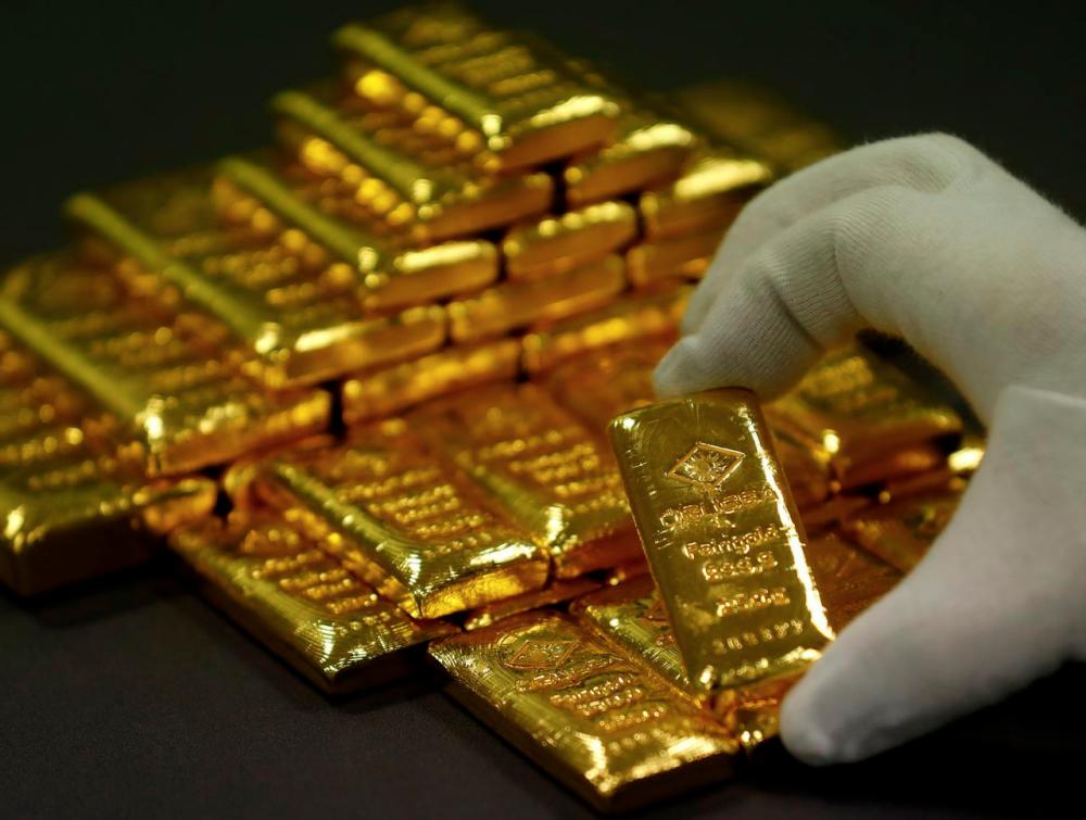Gold rises to near 7-year high on US-Iran tensions