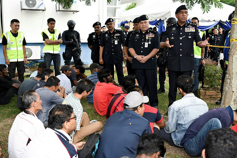 Suspects detained for involvement in drugs, hauled up in front Narcotics Criminal Investigation Department director Datuk Mohd Khalil Kader Mohd (R), on July 29, 2019. — Bernama