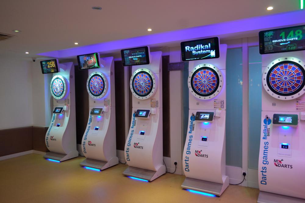 Darts room $!Darts room
