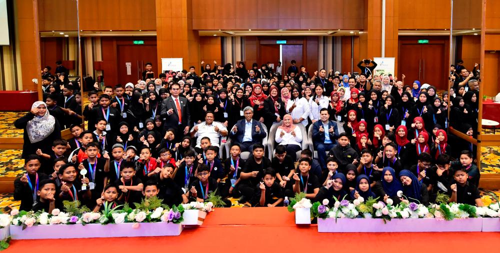 Tenaga Nasional school-centric initiatives to support B40