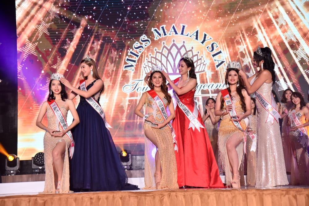 Miss Malaysia Tourism 2023 stunning finale crowns three winners. PICS BY MISS MALAYSIA TOURISM