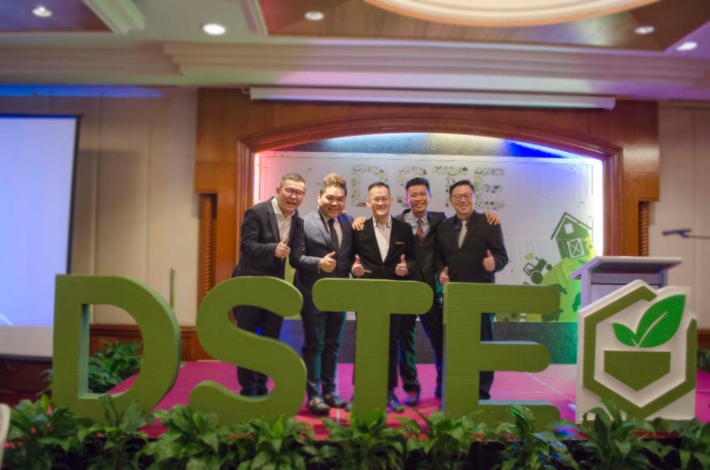 From left: Head of Administrative and Investors Relations, Steven Goon, Head of Business Development, Datuk Sri Jerry Tay Yeong Min, Chief Executive Officer Datuk Sri Tan Choon Keng, Chief Operations Officer, Alan Lim Kiang Lung and Chief Financial Officer Dr. Chin Kuen Liang pose for a picture at the launch.