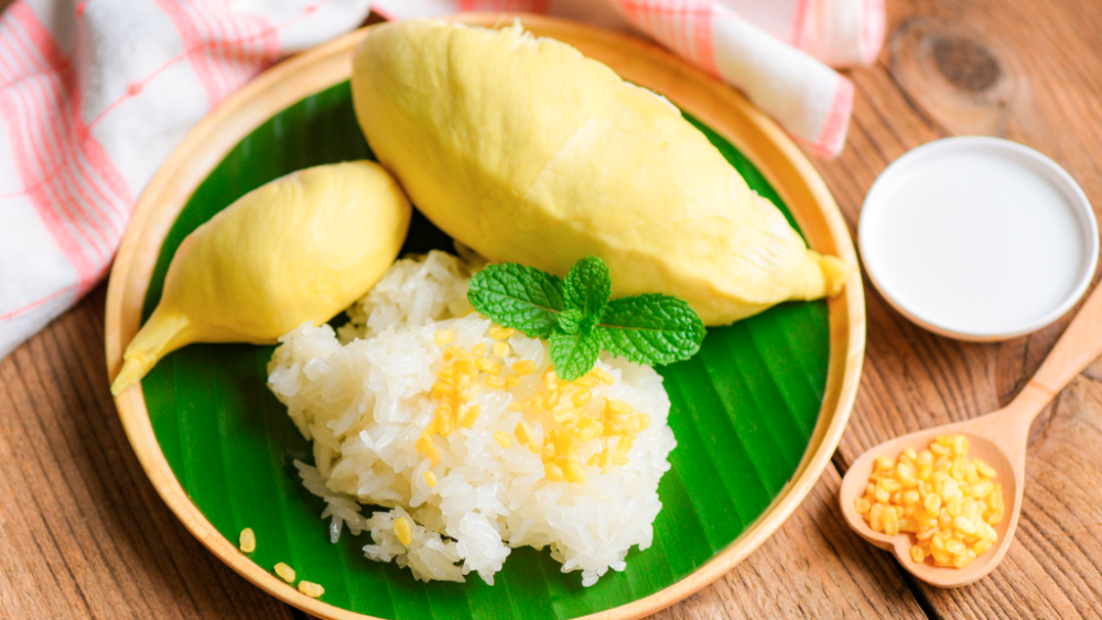 $!Durian sticky rice is a common street food in Thailand. – DURIAN
