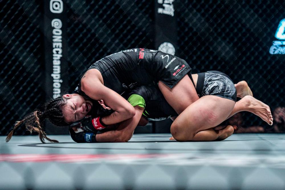 ONE: Angela Lee retains Women’s Atomweight crown after submission win over Xiong Jing Nan