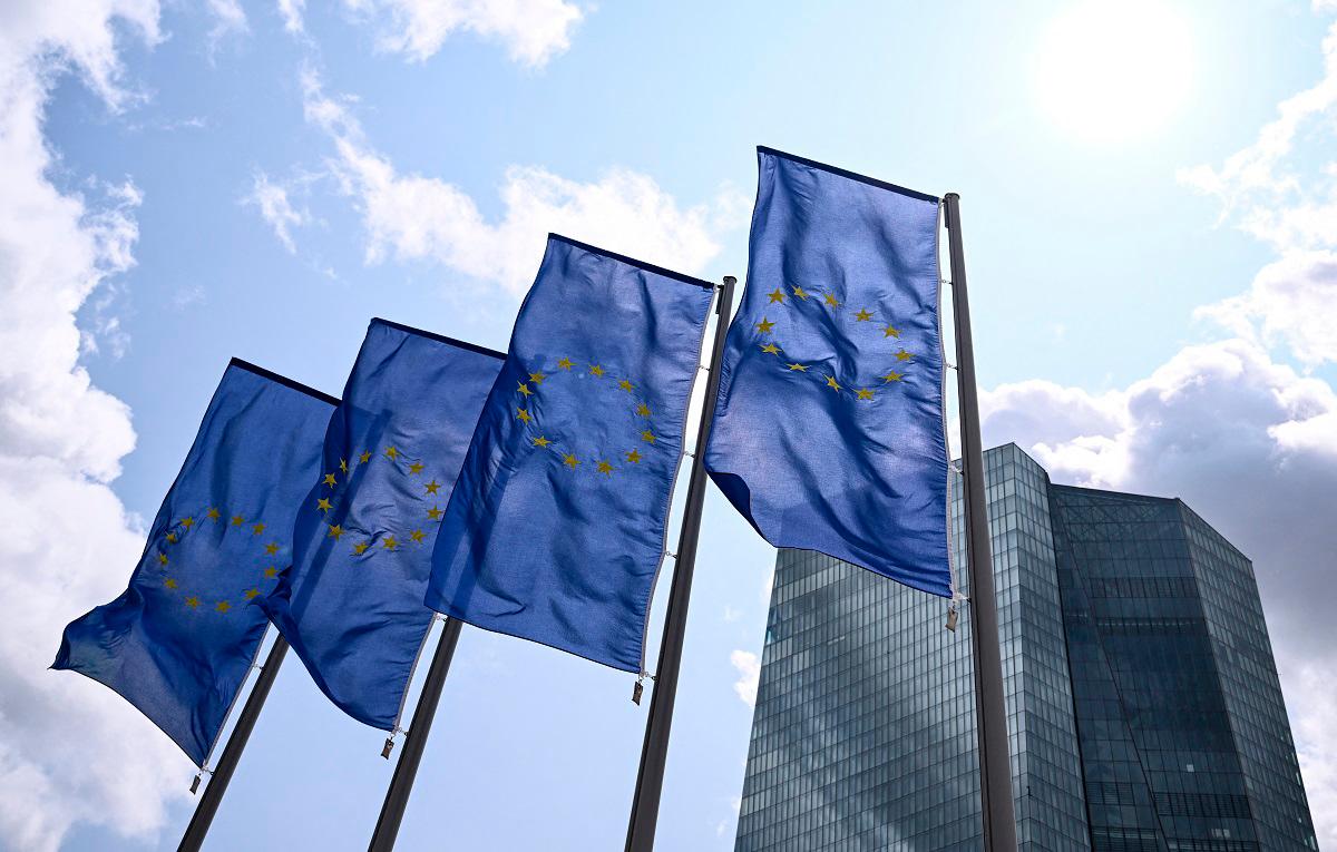 The EU flag flies in front of the European Central Bank (ECB) ahead a press conference on the Eurozone's monetary policy, in Frankfurt am Main, western Germany, on June 5, 2025. - Kirill KUDRYAVTSEV / AFP