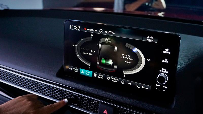 $!First Honda Civic e:HEV Owner In Malaysia Has A Special Delivery From Honda Malaysia