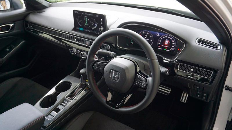 $!First Honda Civic e:HEV Owner In Malaysia Has A Special Delivery From Honda Malaysia