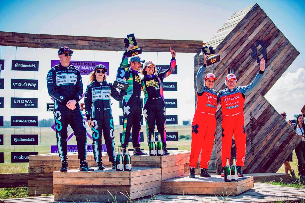 Lewis Hamilton’s X44 Vida Carbon Racing Team Wins Extreme E Series in Uruguay $!Lewis Hamilton’s X44 Vida Carbon Racing Team Wins Extreme E Series in Uruguay