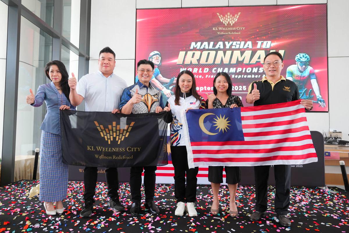 YB Hannah Yeoh celebrating “Hari Merdeka” with the KLWC Athletes Team together for unity and excellence $!YB Hannah Yeoh celebrating “Hari Merdeka” with the KLWC Athletes Team together for unity and excellence