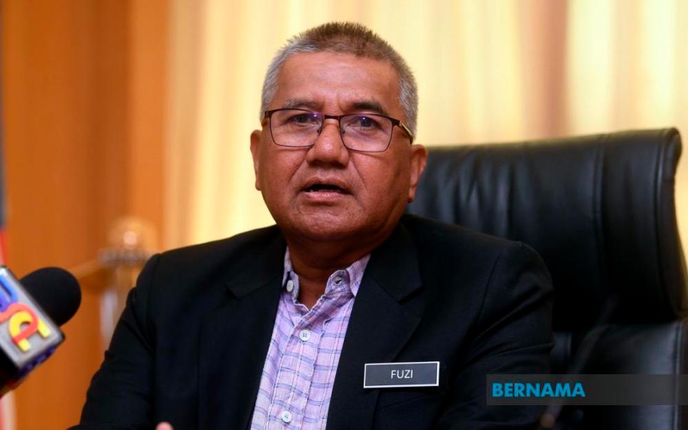 Police personnel should strive to enhance dept’s integrity, image – Mohamad Fuzi
