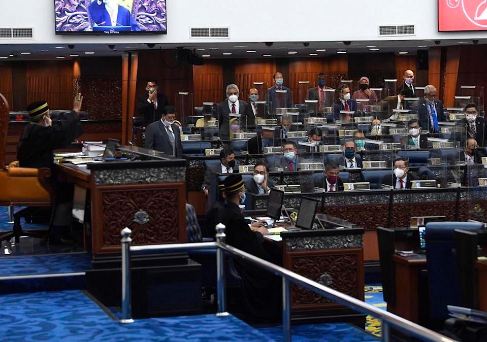 Dewan Negara special sitting postponed due to Covid-19 risk