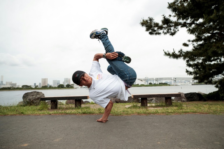 Shigeyuki Nakarai, aka Shigekix, has Russian rival Bumblebee in his sights. — AFP