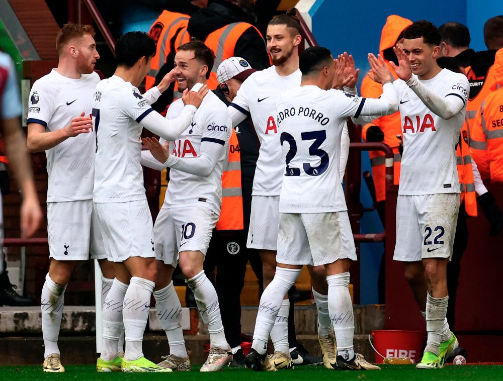 Spurs Rout Villa In Top Four Battle, Burnley Frustrated By West Ham