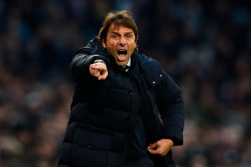 Tottenham Hotspur's Italian head coach Antonio Conte gestures on the touchline during the English Premier League football match between Tottenham Hotspur and Norwich City at Tottenham Hotspur Stadium in London, on December 5, 2021. AFPpix