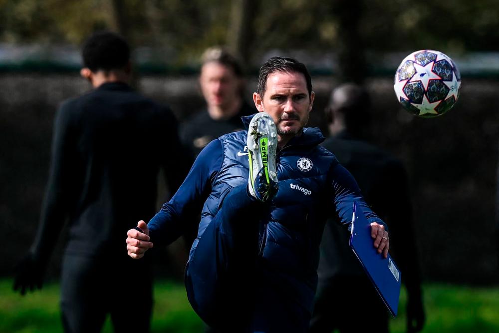 Frank Lampard controls the ball during a team training session at Chelsea's Cobham training facility in Stoke D'Abernon, southwest of London on April 11, 2023 on the eve of their UEFA Champions League quarter final first-leg football match against Real Madrid. AFPPIX