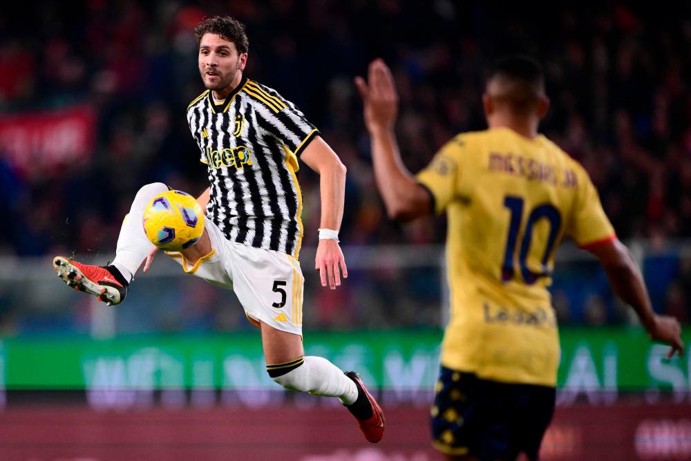 Serie A: Genoa hand Juve their first defeat, Napoli draw - Rediff.com