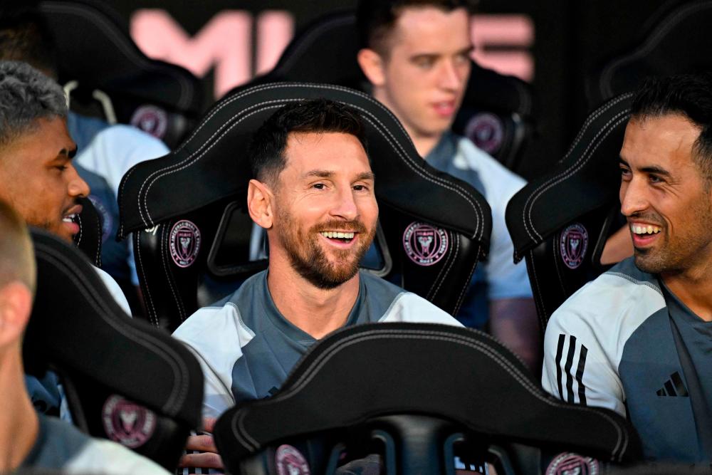 Inter Miami’s Argentine forward Lionel Messi (C) looks on prior to the Leagues Cup Group J football match between Inter Miami CF and Cruz Azul at DRV PNK Stadium in Fort Lauderdale, Florida, on July 21, 2023/AFPPix