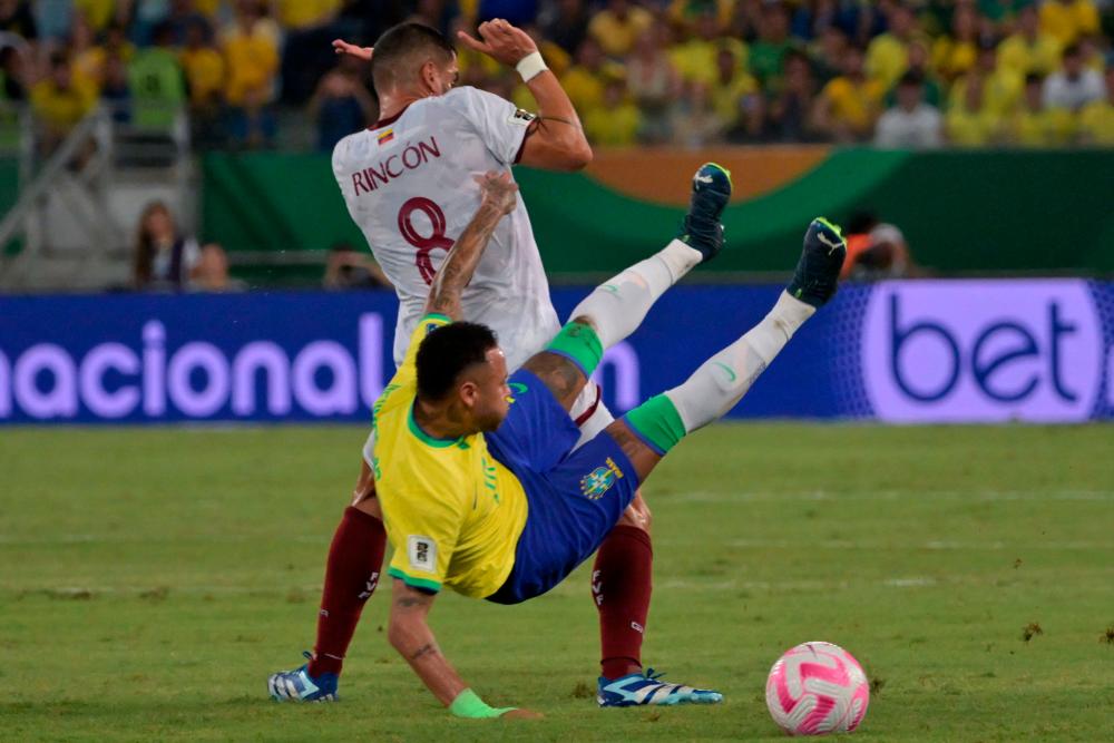 Ecuador 2-1 Bolivia in South American Qualifiers for the 2026 World Cup, USA