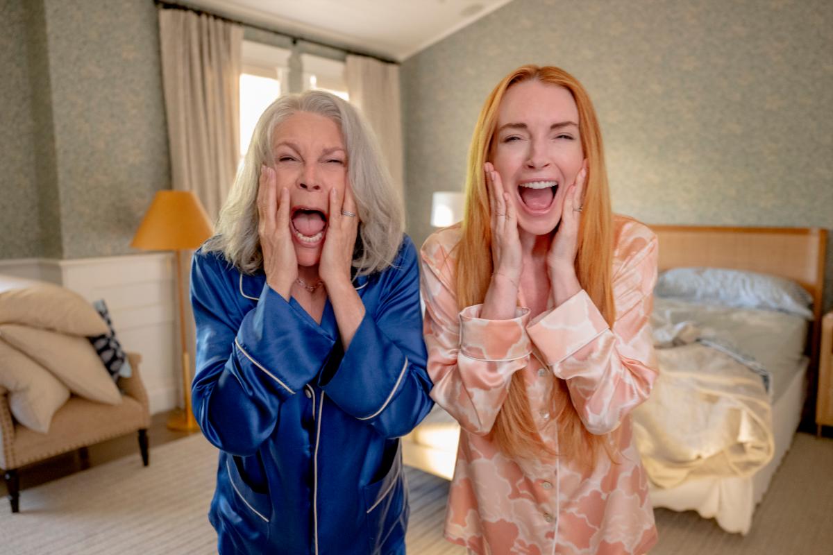 (From left) Tess (Curtis) and Anna (Lohan) share another round of life lessons. - PR