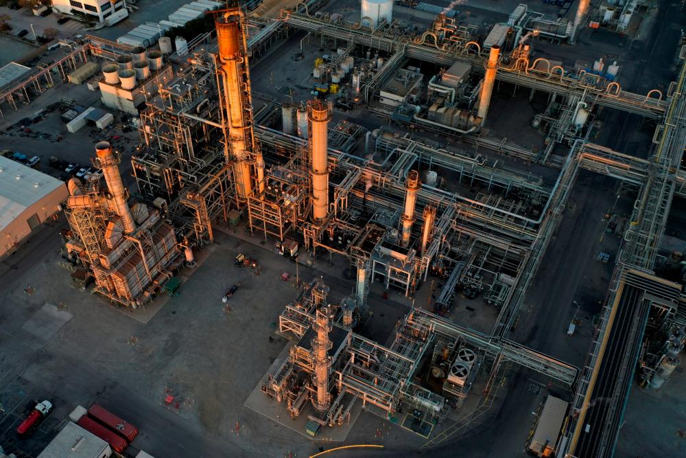 A general view of the Phillips 66 Company's Los Angeles Refinery, which processes domestic and imported crude oil into petrol, aviation and diesel fuels, in Carson, California. – Reuterspic