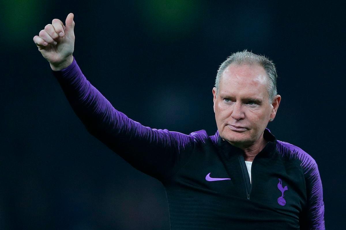 Tottenham Hotspur Legends’ English player Paul Gascoigne - (Photo by Daniel LEAL / AFP)